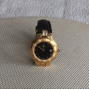 Vintage/Authentic Fendi Leather Gold Watch